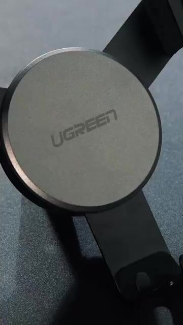 Video de Soporte de Auto para Celular Ugreen LP228 Rejilla por Gravedad 7.2"