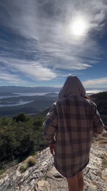 Video de Wayfarer | Ropa de Hombre y Unisex + Accesorios de moda