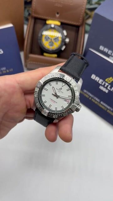 Video de Breitling Avenger Automatic 42mm - AÇO/MOSTRADOR BRANCO - NYLON
