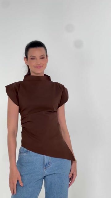 Vídeo de BLUSA ASSIMETRICA REBECA