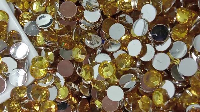 Video de Chaton 5mm Amarelo Mel Pacote com 500 Peças