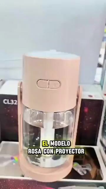 Video de HUMIDIFICADOR CON PROYECTOR ESTRELLAS LED RGB 280ML AUTO USB | Magia y Aire Puro