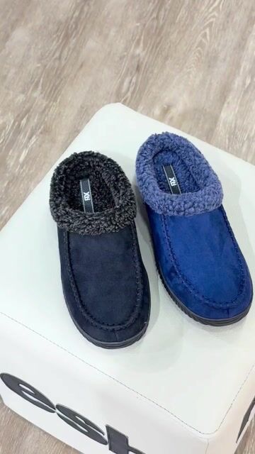 Video de PANTUFLA BAT XTI144710 MEN