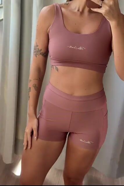 Vídeo de VITORIA CARVALHO MODA FITNESS