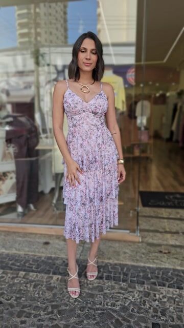 Vídeo de VESTIDO FLORAL MID