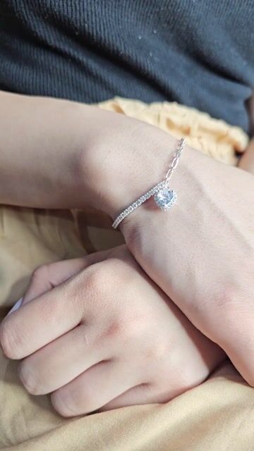 Video de Pulsera Plata 925 Corazon Con Piedras C1979 Plateado 6.4 Cm