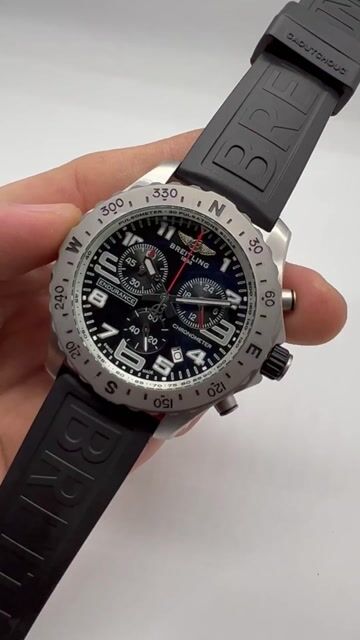 Video de Breitling Endurance Pro Ironman 44mm - AÇO/MOSTRADOR PRETO - SILICONE