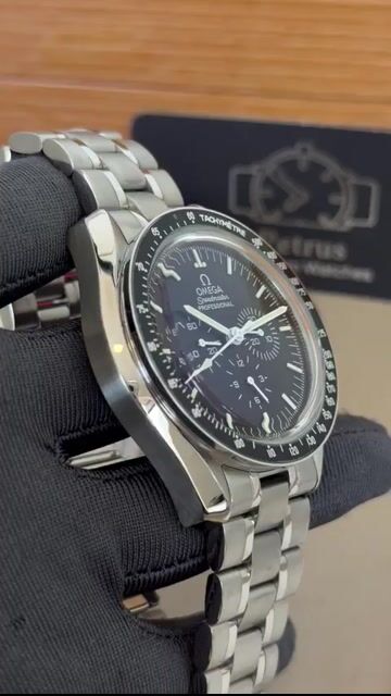 Video de Omega Speedmaster 42mm - AÇO/MOSTRADOR PRETO