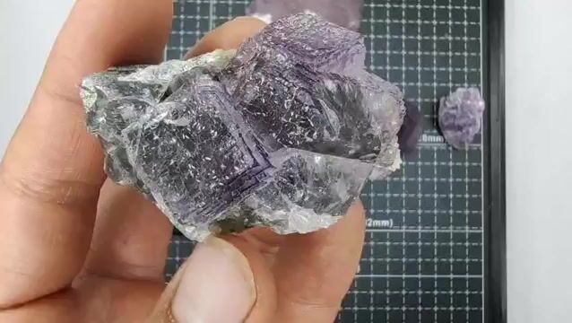 Video de 401 gr Fluorita Cúbica 5 Piezas Minerales de Colección