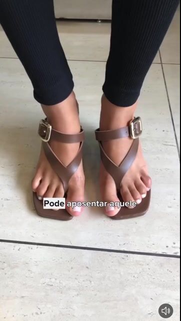 Vídeo de Tamanco Feminino Anabela Couro Marrom Santa Flor 705521526