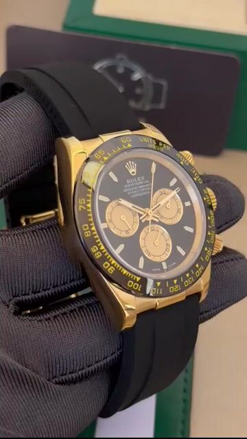 Video de Daytona 40mm - AÇO DOURADO/MOSTRADOR PRETO - SILICONE