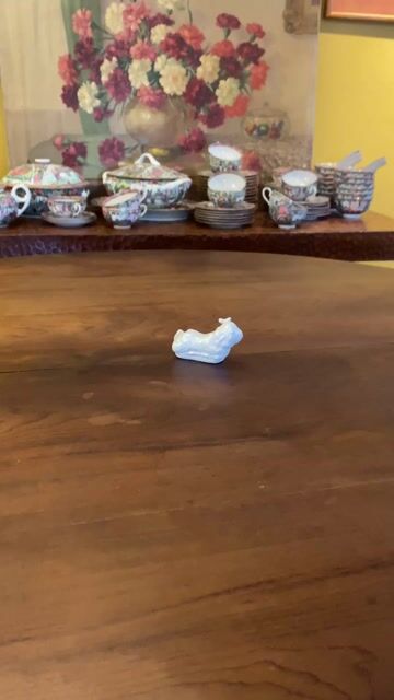 Vídeo de BONECA CHINESA DE PORCELANA BRANCA