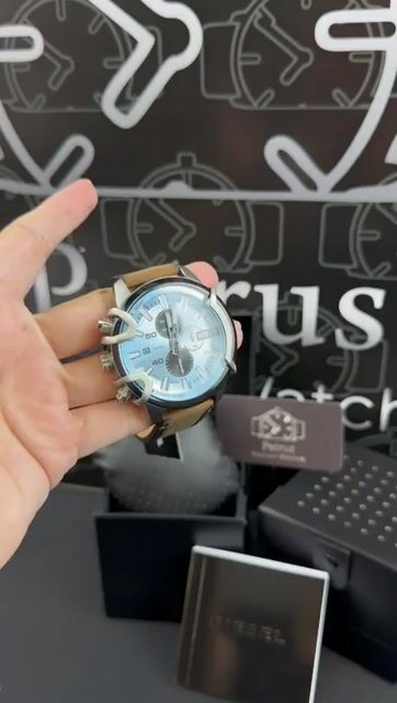 Video de Diesel Framed DZ4656 48mm - Aço/Mostrador Azul - COURO