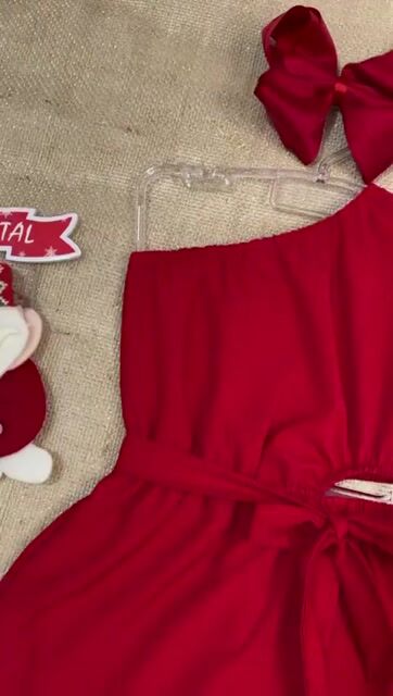 Vídeo de Macaquinho Infantil Nula Manga Mini Diva Blogueirinha Menina Moda Natal Festa