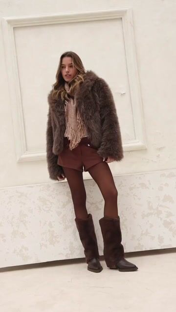 Video de CRUELLA SHOES