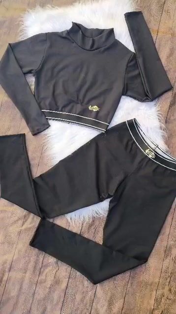 Video de Conjunto Feminino Academia Lindo Elástico Cropped Manga Longa e Legging