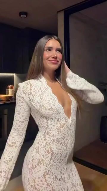 Video de MANDY OFFICIAL