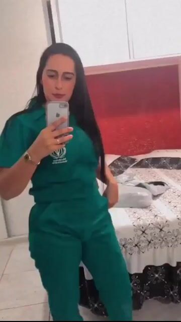 Vídeo de Macacão Veterinário Estilo Médico