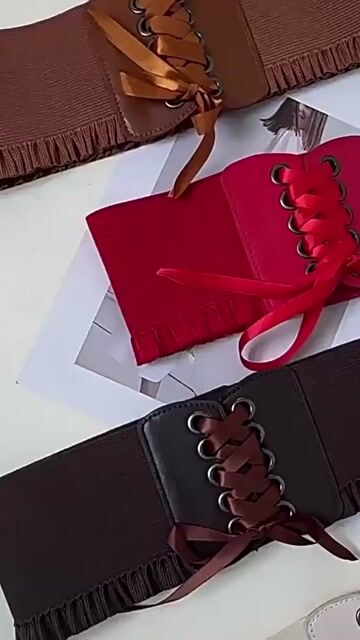 Video de Cinto Corset Largo Cintura Alta Couro PU Laço Botão Babado