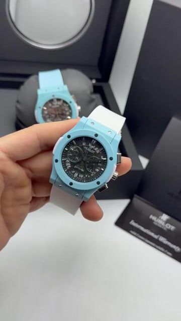 Video de Hublot Classic Chrono 45mm - AÇO AZUL/MOSTRADOR SKELETON PRETO - SILICONE