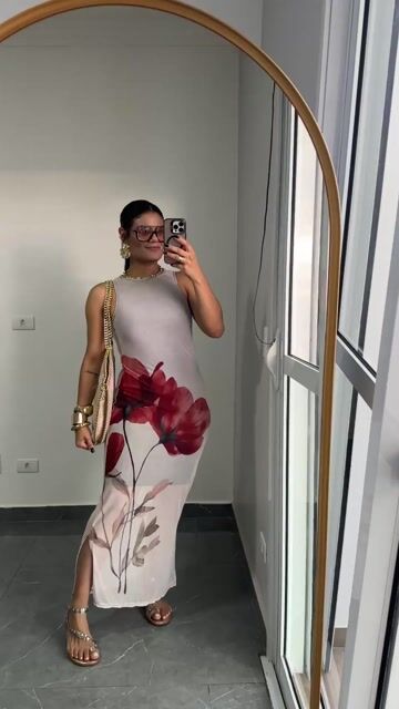 Vídeo de Vestido Midi Tule Forro Regata Gola Alta Fendas Estampado Flor Vermelha Ângela Off White