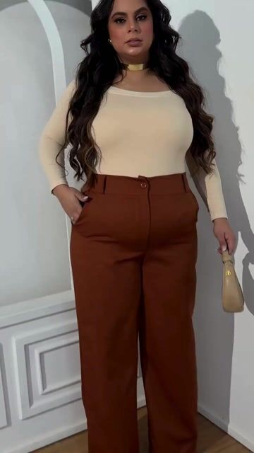 Vídeo de Pantalona Alfaiataria Curve Maitê