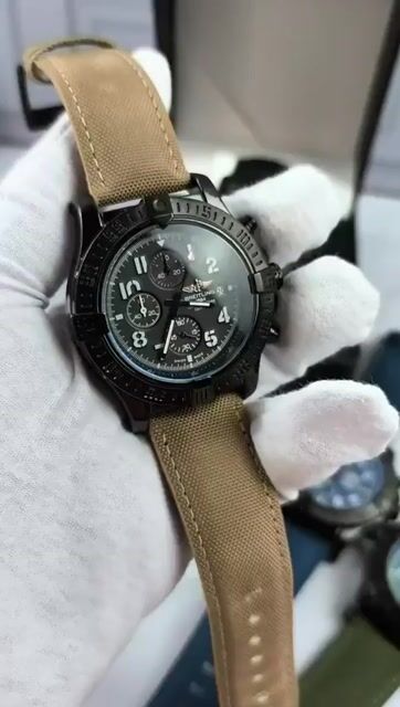 Video de Breitling Chronometer 45mm - AÇO PRETO/MOSTRADOR PRETO - NYLON