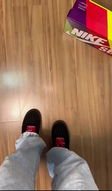 Video de Nike Dunk Supreme