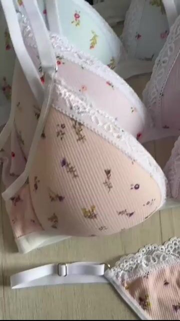 Video de Xia Lingerie