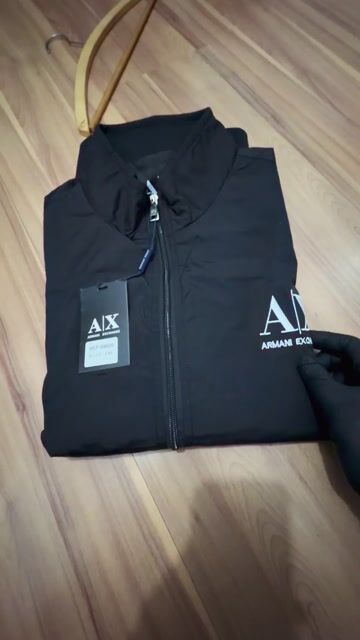Video de JAQUETA-IMPORTADA-AX-PRETA-FORRADA-PRODUTO-IMPECAVEL