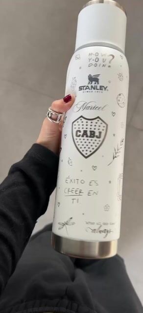Vídeo de Termo Stanley Adventure TO-GO |