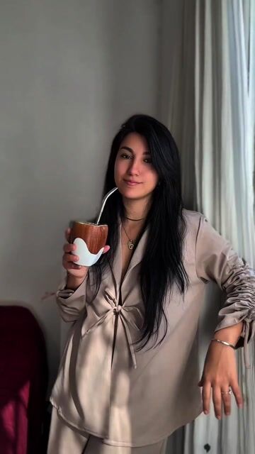 Video de BLER ✦ Conjunto (Camisa+Pollera/short)