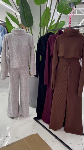Video de Conjunto Mousse Oversized Pantalona