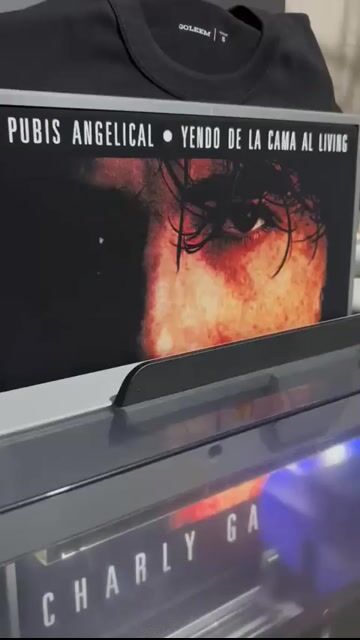 Video de Remera Charly Garcia Pubis Angelical