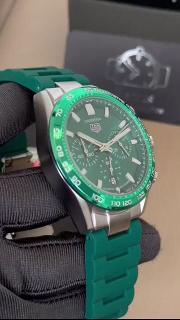 Video de TAG Heuer Carrera 44mm - AÇO/MOSTRADOR VERDE - SILICONE