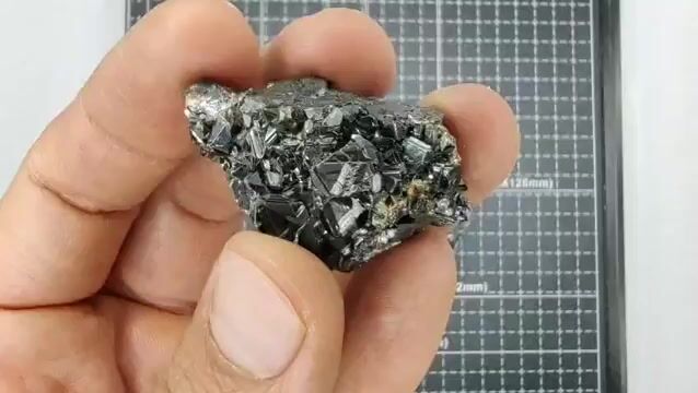 Video de 100 gr Esfalerita con Dolomita (2 Piezas) - Mineral de Colección