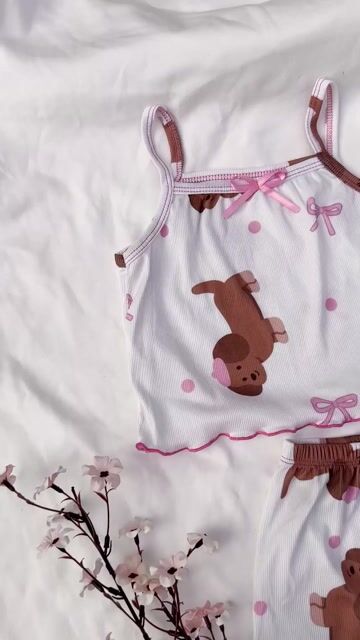 Video de PIJAMA MORLEY LITTLE DOG