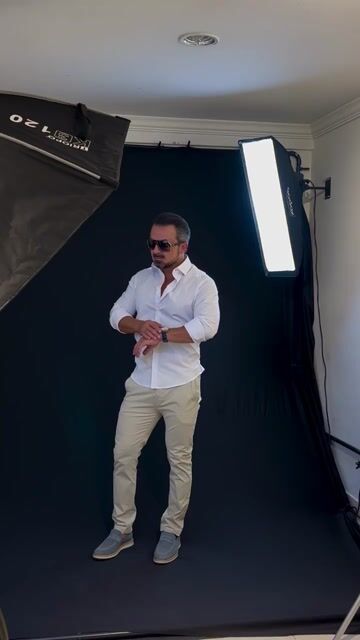 Vídeo de Camisa Masculina Acetinada com Elastano