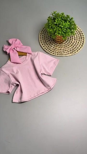 Vídeo de T-Cropped Infantil Feminina Básica Mini Diva Blogueirinha Manga Curta Look Menina