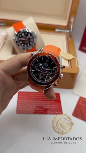 Vídeo de Seamaster Diver Chronograph Special Edition Laranja Masculino | CIA IMPORTADOS
