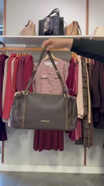 Vídeo de Loja de Roupas A Praça 