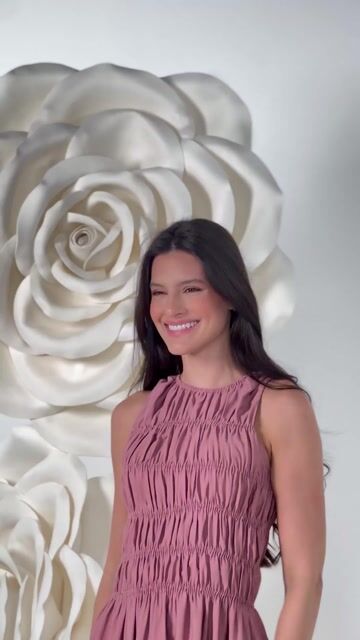Vídeo de VESTIDO MIDI DANIELLA