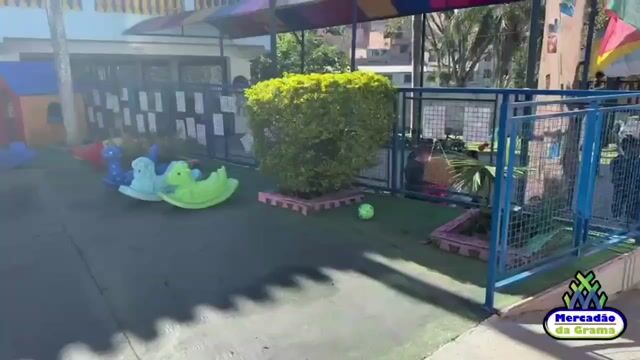Vídeo de Grama Soft 30mm Tricolor ( 2 tons de verde + Palha ) | Rolo 10m² (2x5m)