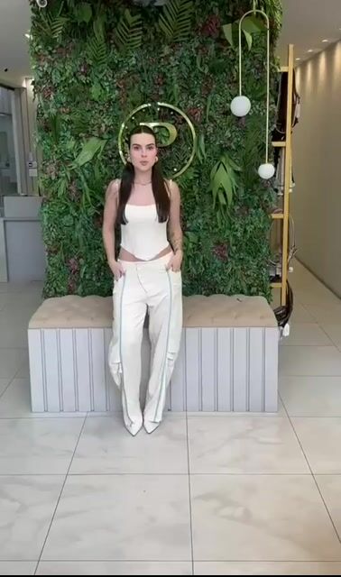 Vídeo de Poupeé Chic
