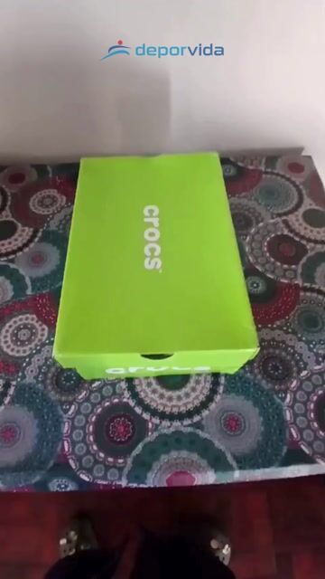 Video de Zapatilla crocs kinsale chukka