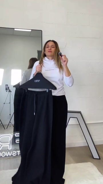 Video de PANTALON CAROL