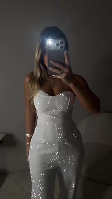 Vídeo de MACACÃO DE STRASS BRANCO