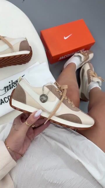 Video de NIKE JACQUEMUS MON SHOE