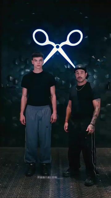 Video de LUXO | Ropa sin género para humanos.