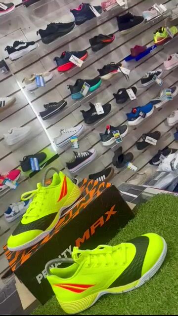 Vídeo de Chuteira Futsal Penalty Max 200 kids